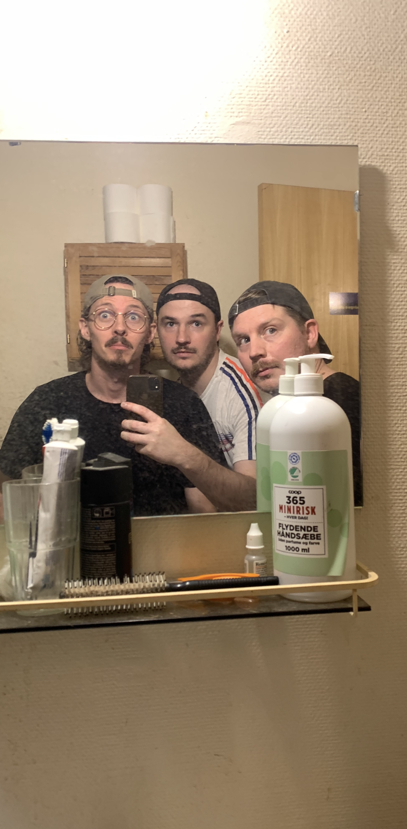 STILLS OG BTS | BILLEDBOGEN | GESTALT