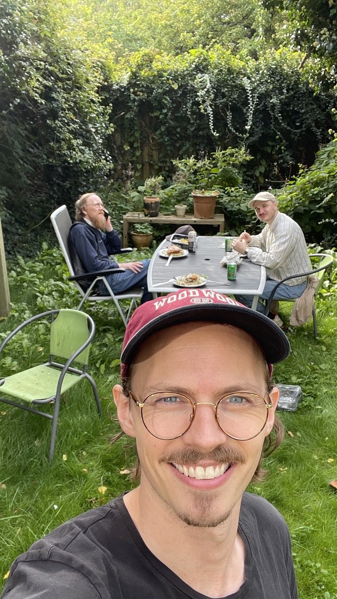 STILLS OG BTS | BILLEDBOGEN | GESTALT