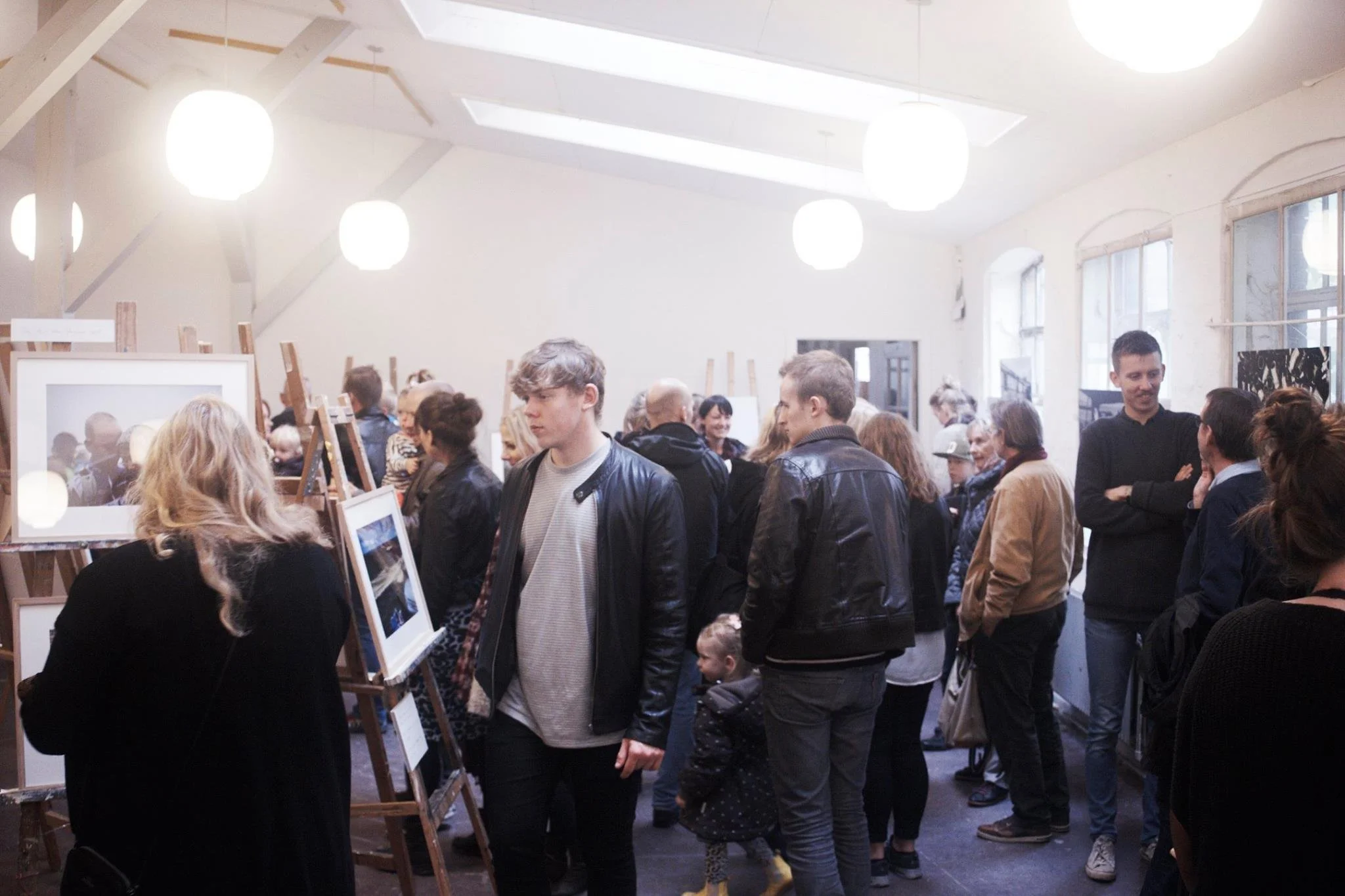 STILLS OG BTS | BILLEDBOGEN | GESTALT