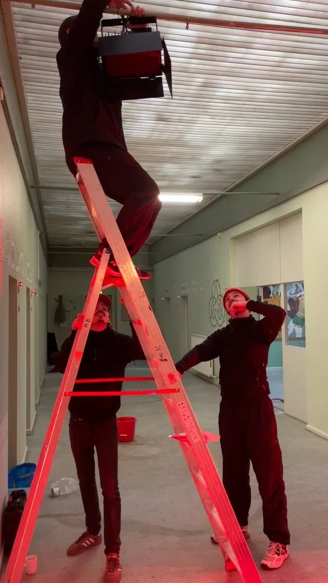 STILLS OG BTS | BILLEDBOGEN | GESTALT