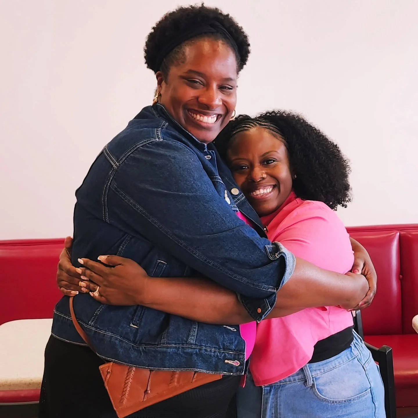 The best investment I made this past June wasn't for my business. 

It was a trip to see my second mama @joyceaivey and celebrate my good friend's @thekaylyng birthday and recent engagement!

These two ladies were my home away from home during my Pur