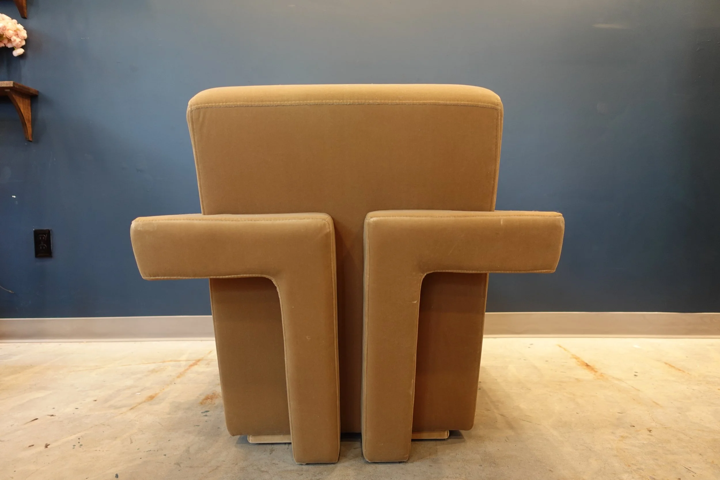 Armchair3.JPG