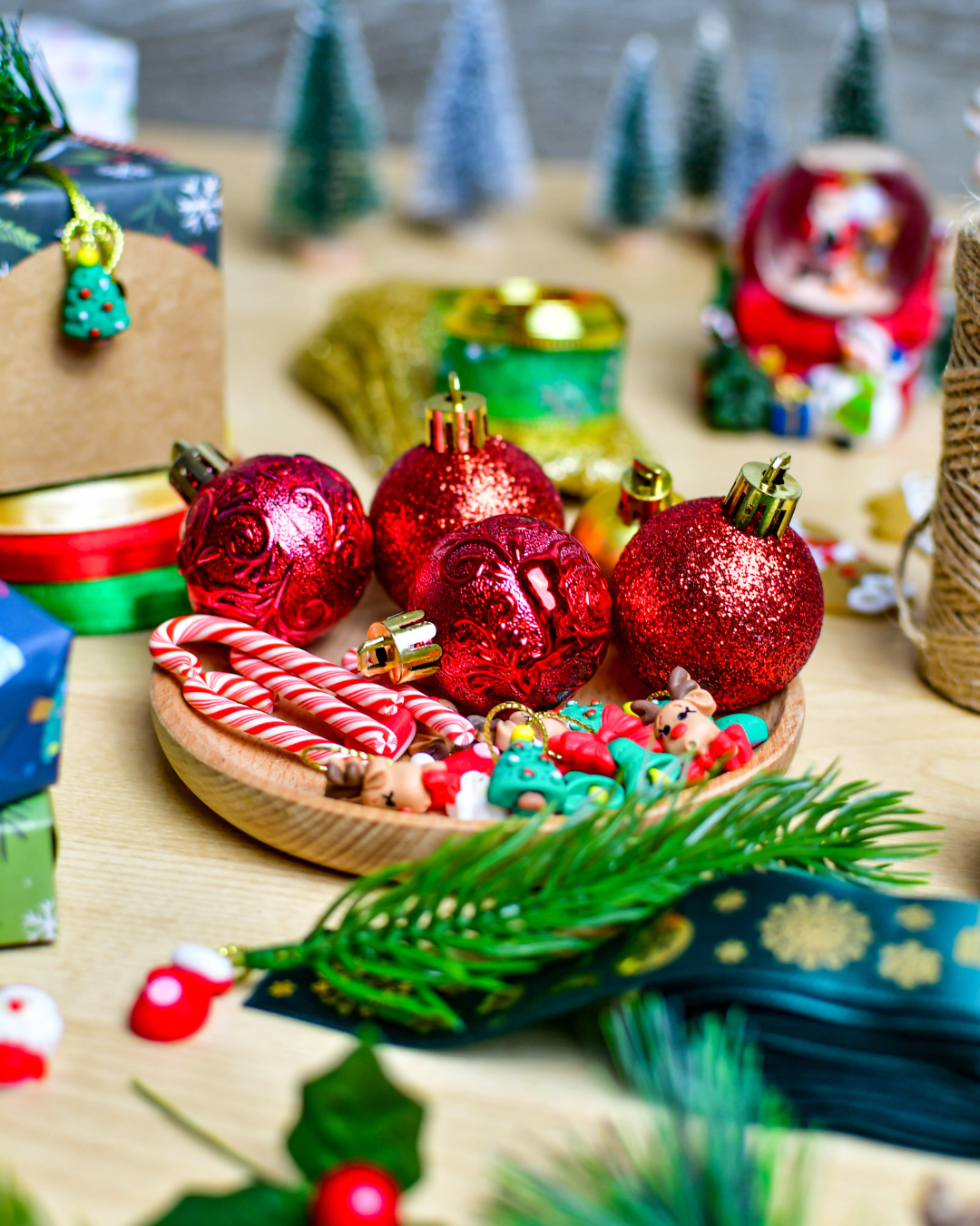 holiday crafts bg.png
