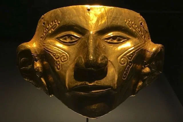 Insides of the gold museum