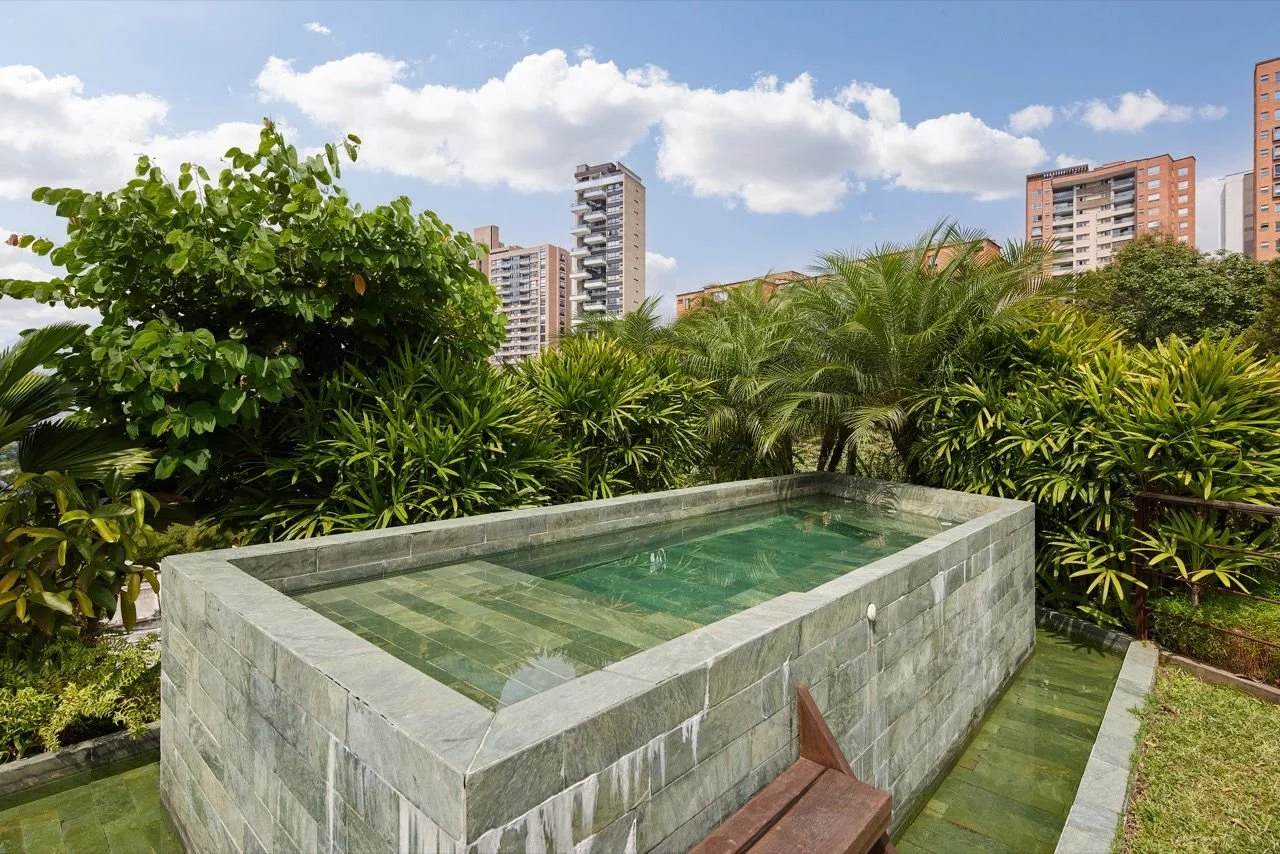 Medellin penthouse (5).jpg