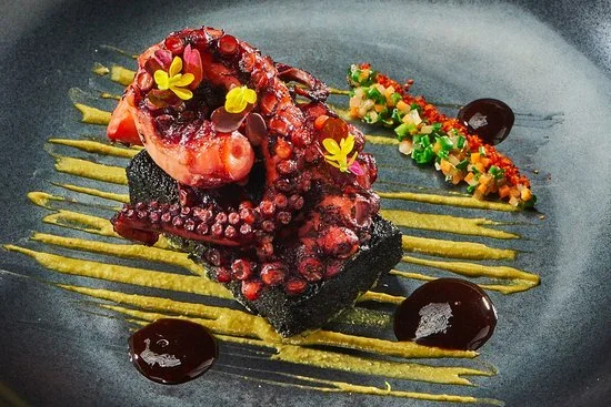 Tasting menu at Carmen