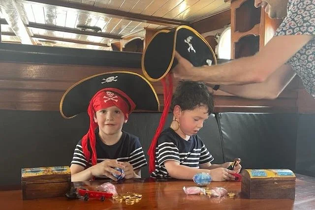 Pirate tour
