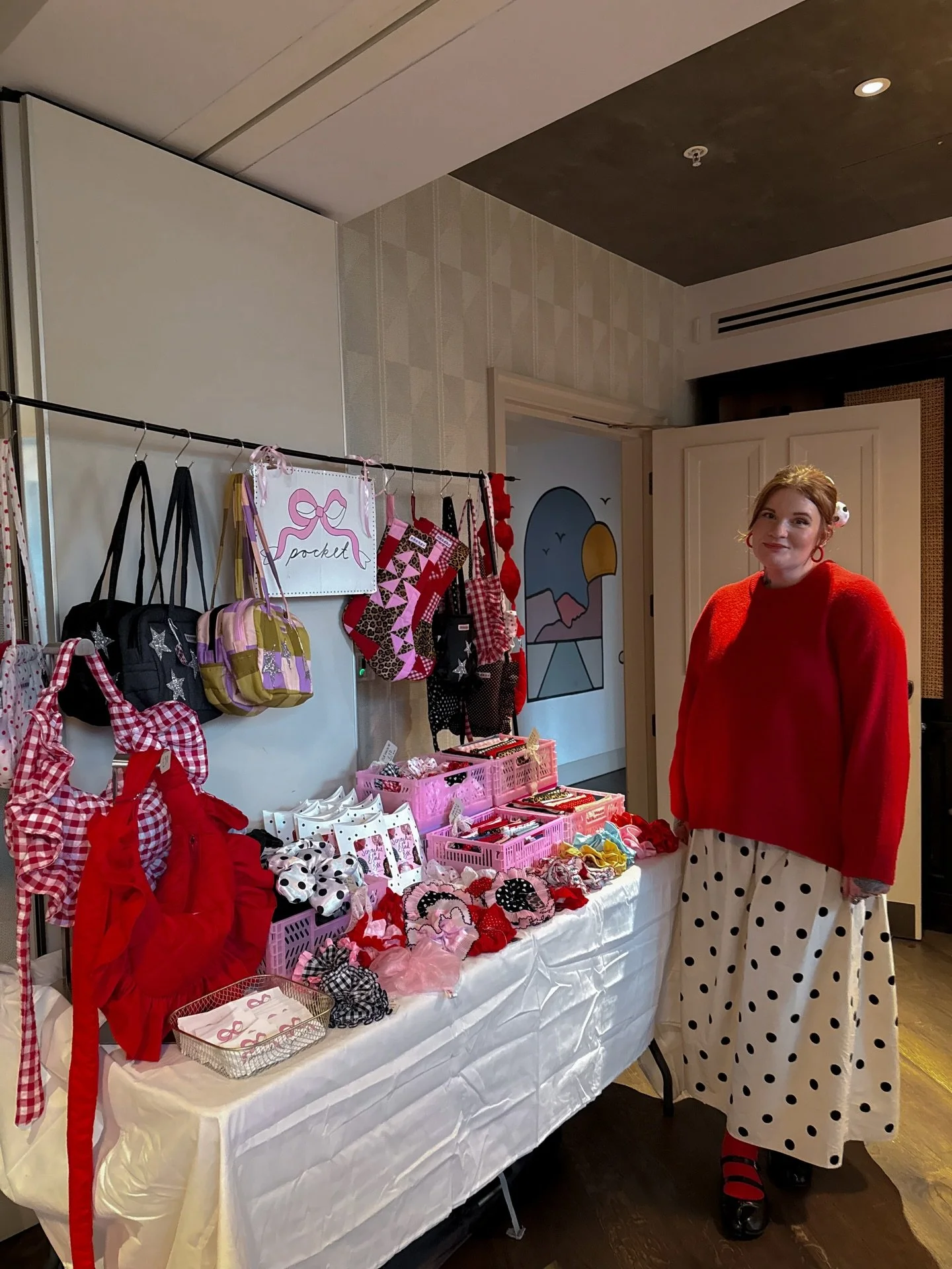 Screaming crying throwing up after my best market ever yesterday!! So grateful to experience my first @saladdaysmarketlondon and boy did it not disappoint!

I loved chatting with you all and if you&rsquo;re new here hello! and thank you for following