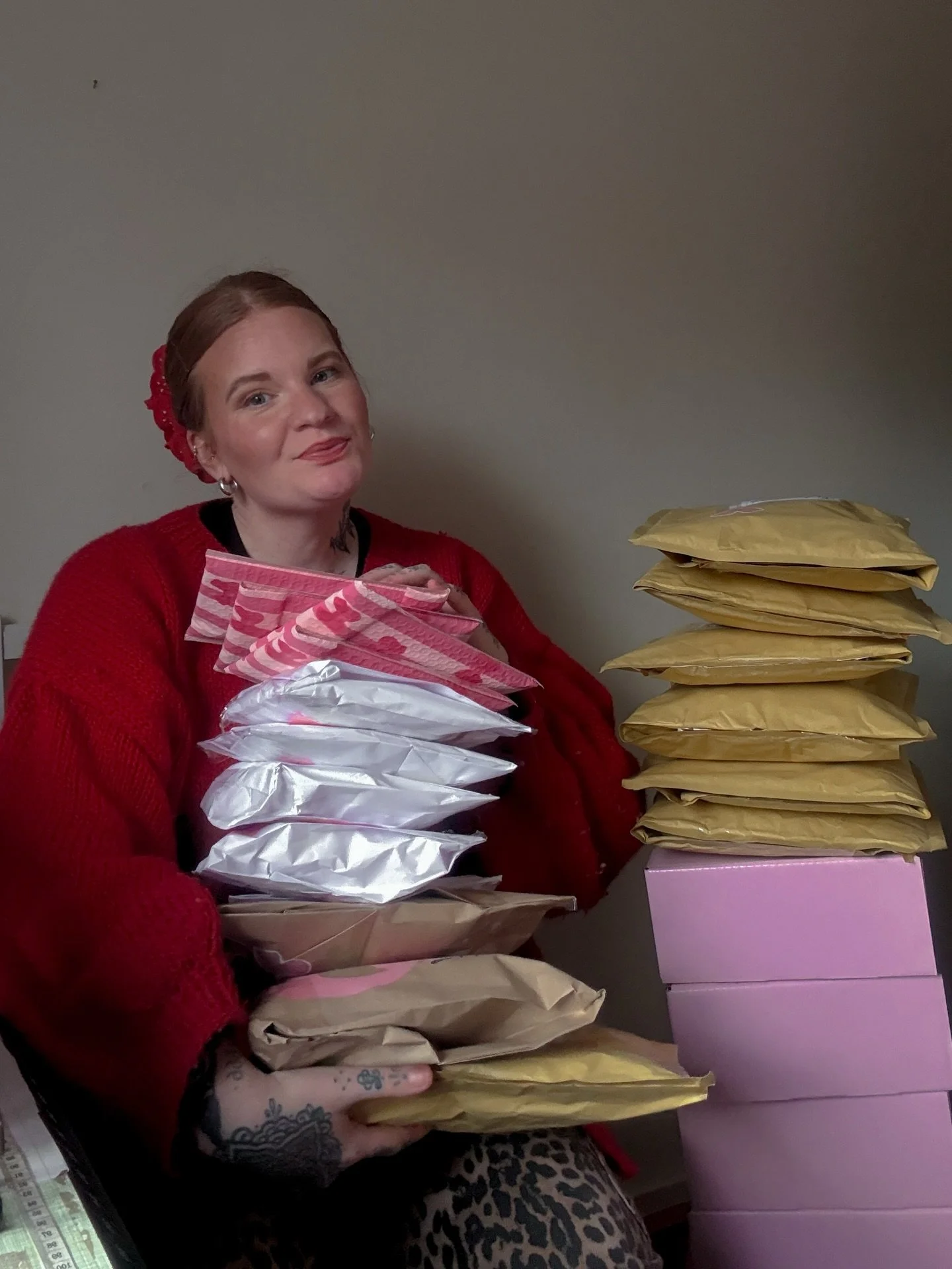 ✨That&rsquo;s it!!✨

All your Christmas orders have been wrapped and sent!

Thank you if you ordered from me, these last 2 days have been crazy for orders and I really appreciate every single one. 

My website is still open for sale items that are re