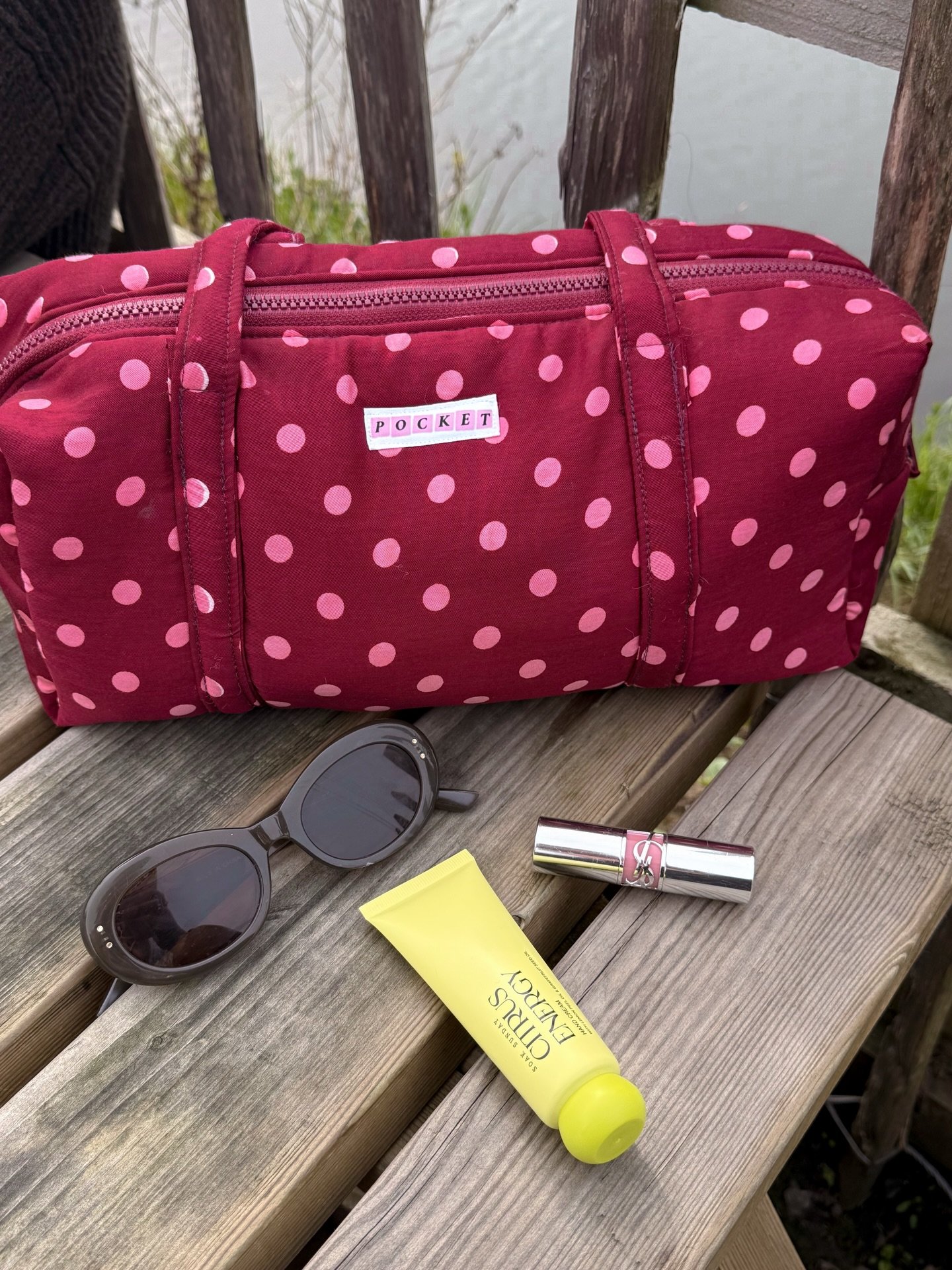 Free uk shipping on all orders over &pound;40
End midnight tonight 
Use code &lsquo;FREESHIPPING&rsquo;