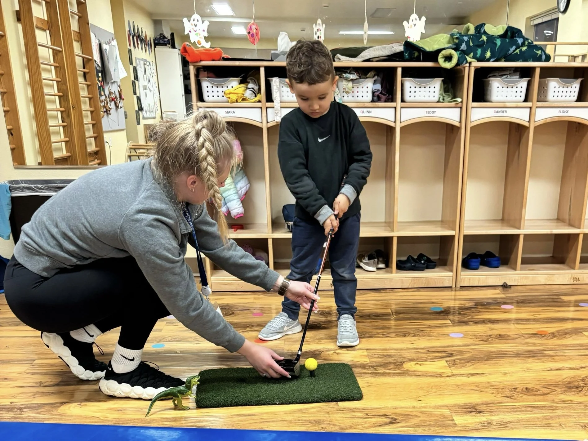 FI Classroom Golf Setup L.jpg