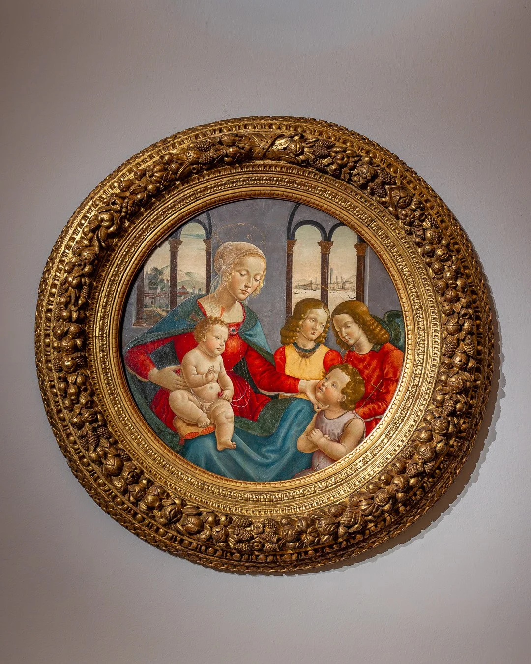 NOBLE BEGIERDEN.
EINE GESCHICHTE DES EUROP&Auml;ISCHEN KUNSTMARKTS
Gartenpalais Liechtenstein, Wien &ndash; nur noch bis 06.04.

SEBASTIANO MAINARDI
Maria mit dem Kind, dem Johannesknaben und zwei Engeln, um 1500
LIECHTENSTEIN. The Princely Collectio