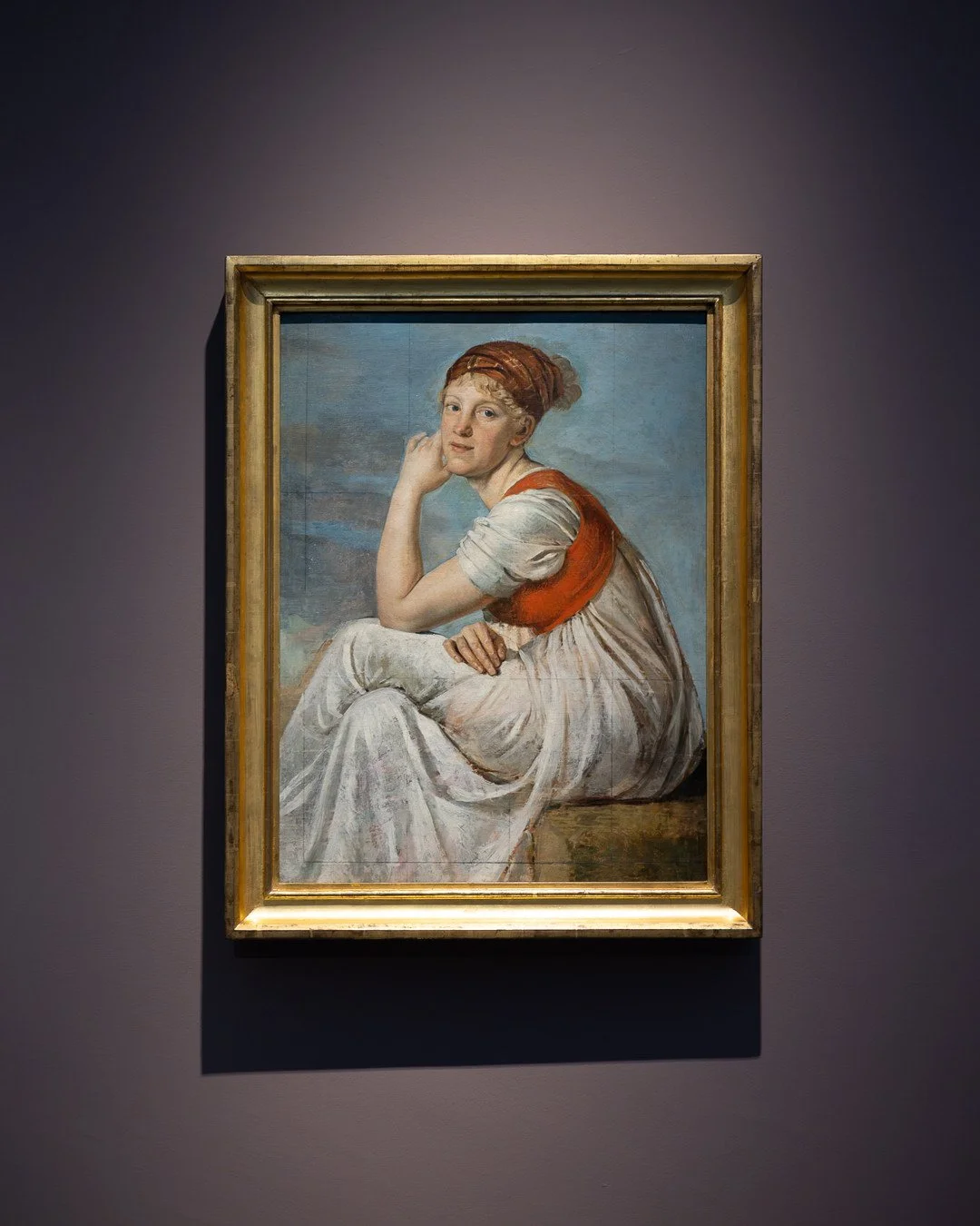 GOTTLIEB SCHICK⁠
Heinrike Dannecker, 1802⁠
⁠
Der ruhige Blick und die reduzierte Farbigkeit verleihen dem Portr&auml;t eine besondere Klarheit.⁠
⁠
Die ged&auml;mpft violette Wandfarbe verbindet Bild und Rahmen zu einer &uuml;berraschend modernen Gesa
