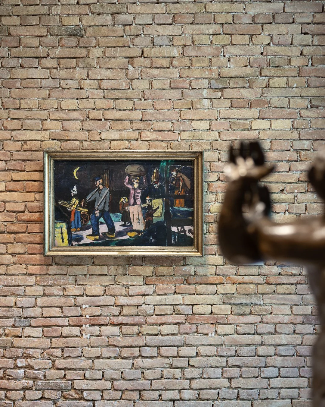 K&Ouml;NNT IHR NOCH? KUNST UND DEMOKRATIE | ARE WE STILL UP TO IT? ART AND DEMOCRACY⁠
&ndash; 18.10.2026⁠
K&Ouml;NIGSKLASSE, SAMMLUNG MODERNE KUNST⁠
SCHLOSS HERRENCHIEMSEE⁠
⁠
MAX BECKMANN⁠
Bauernholztr&auml;ger (Heimkehrende) | Farmers Carrying Wood 