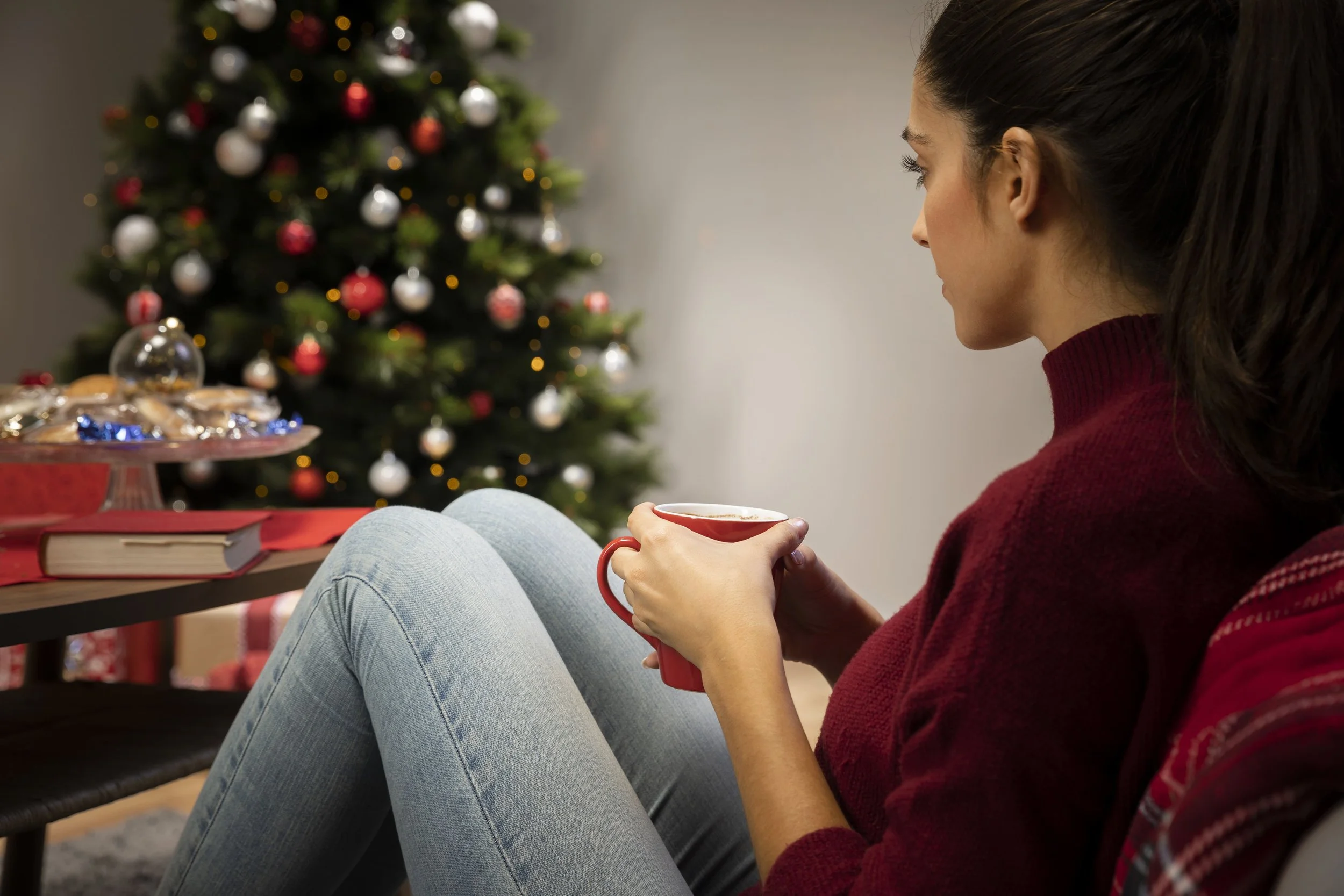 Holiday Stress Management: How Online Therapy Can Help You Cope