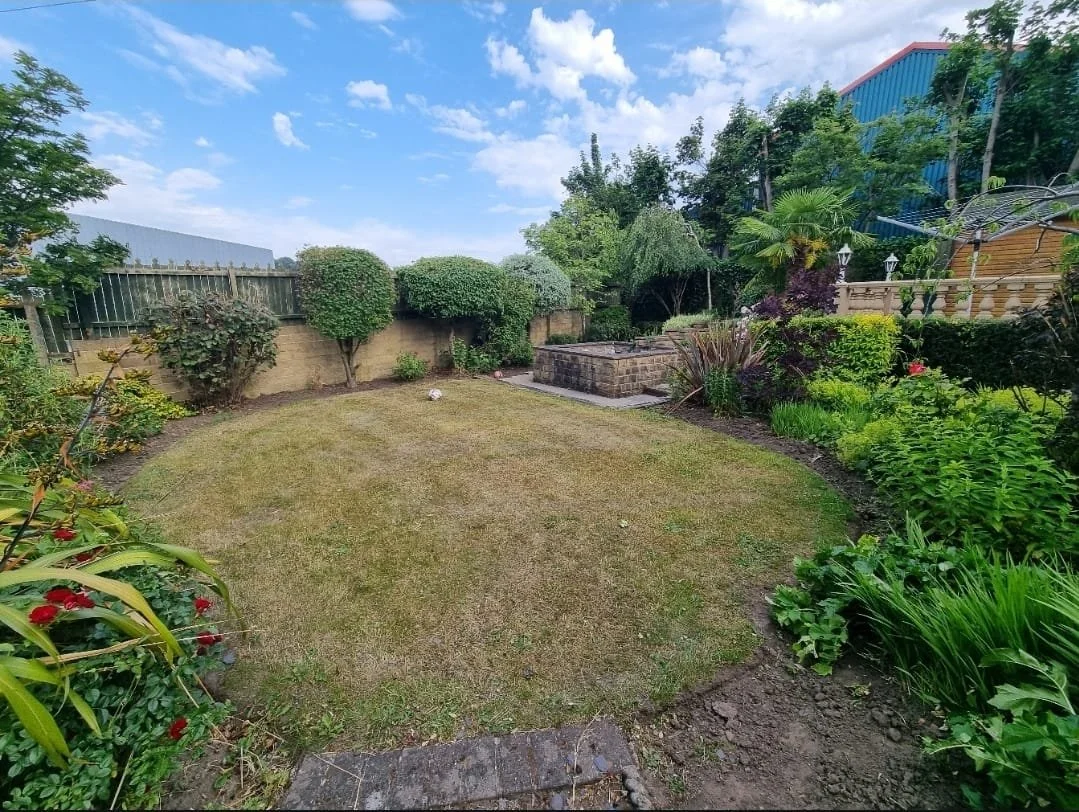 WhatsApp Image 2025-11-29 at 14.15.24 (7).jpeg