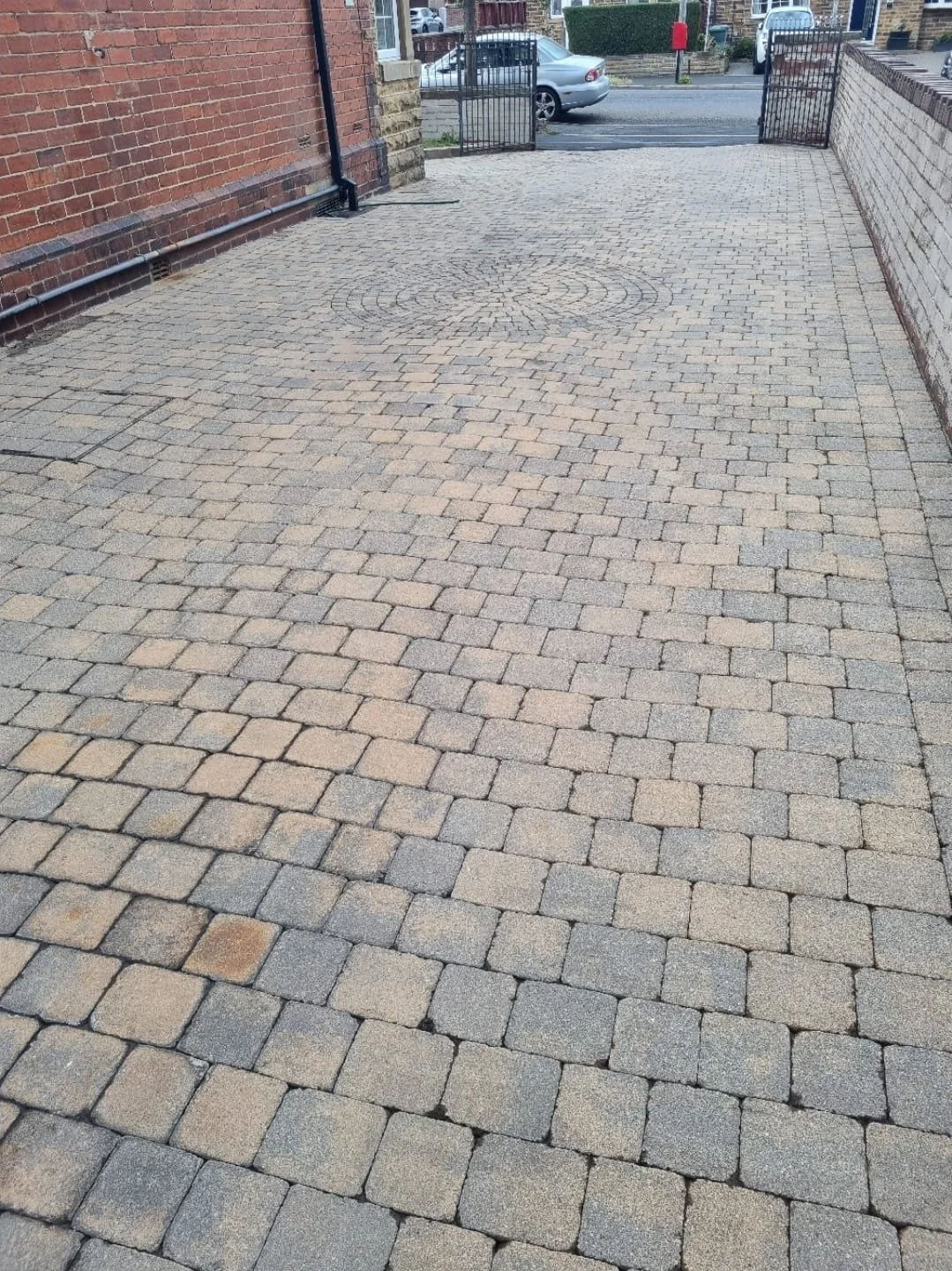 WhatsApp Image 2025-11-29 at 14.13.57 (9).jpeg