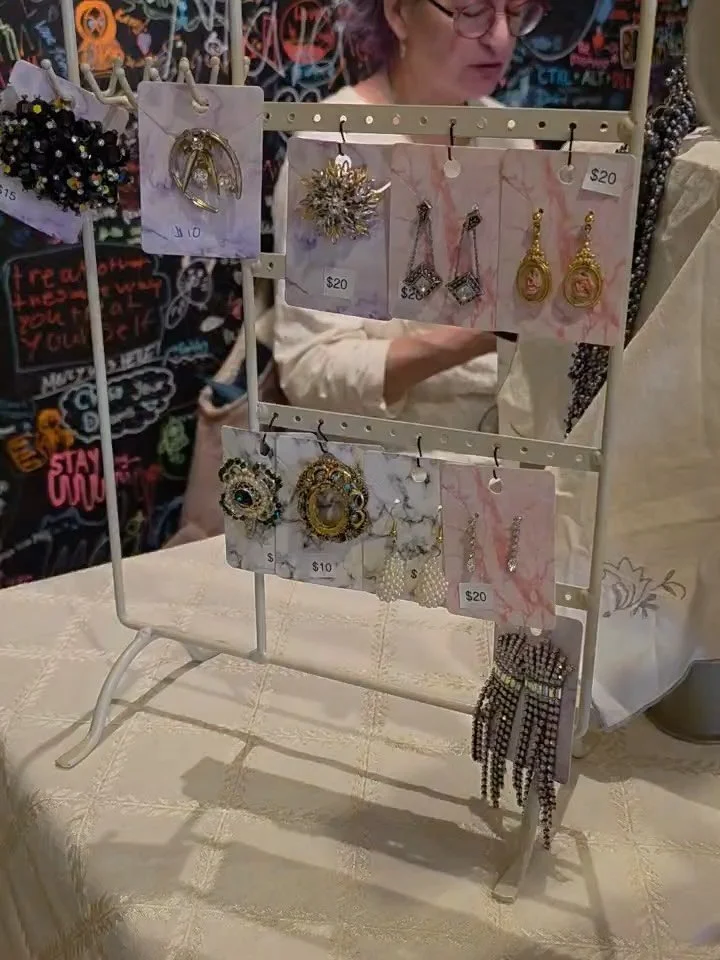 Shop small this holiday season @betterdazecafe