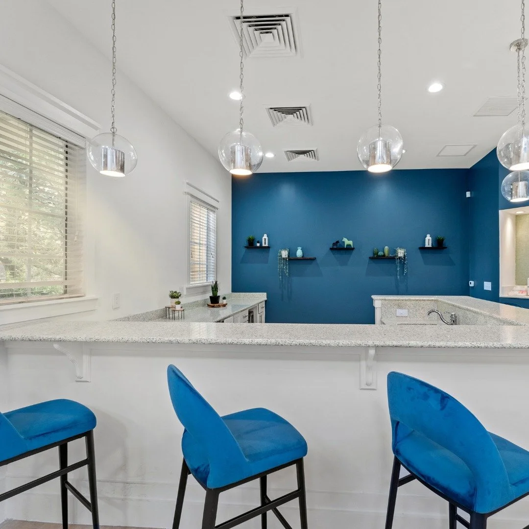 Early light over Carlyle at Bartram Park hits different. 🌞💛

#sunlight #sun #sunny #sunbeltstate #carlyleatbartrampark #carlyleatbartramparkapts #bartrampark #jacksonville #jaxfl