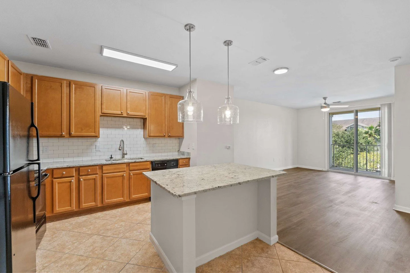 New year, new home! ✨ Start 2026 in a place you&rsquo;ll love. Stop by and tour your new home today! 🏡🎉

#newhome #newapartment #apartmentgoals #carlyleatbartrampark #carlyleatbartramparkapts #bartrampark #jacksonville #jaxfl