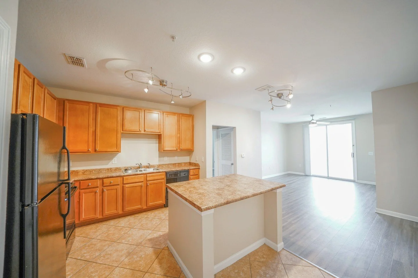 Apartment hunting? Your future home is waiting at Carlyle at Bartram Park✨ Schedule a tour today and come see for yourself!

www.carlyleatbartrampark.com

#CarlyleAtBatramPark #FindYourHome #NewPlaceNewBeginnings #ApartmentLiving #LoveWhereYouLive #H