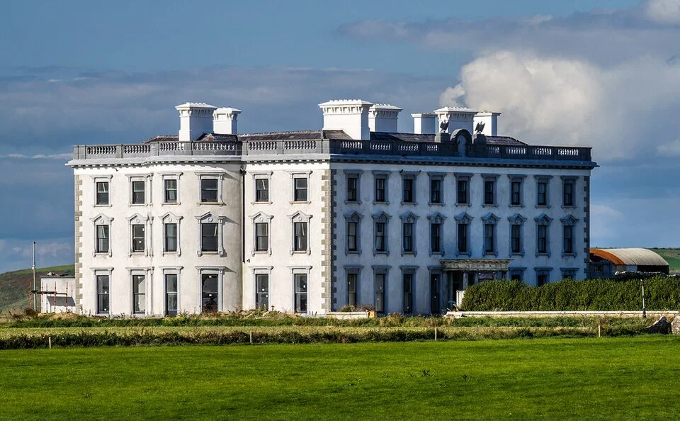 Loftus Hall: Ireland’s Most Haunted House and the Night a Stranger Arrived