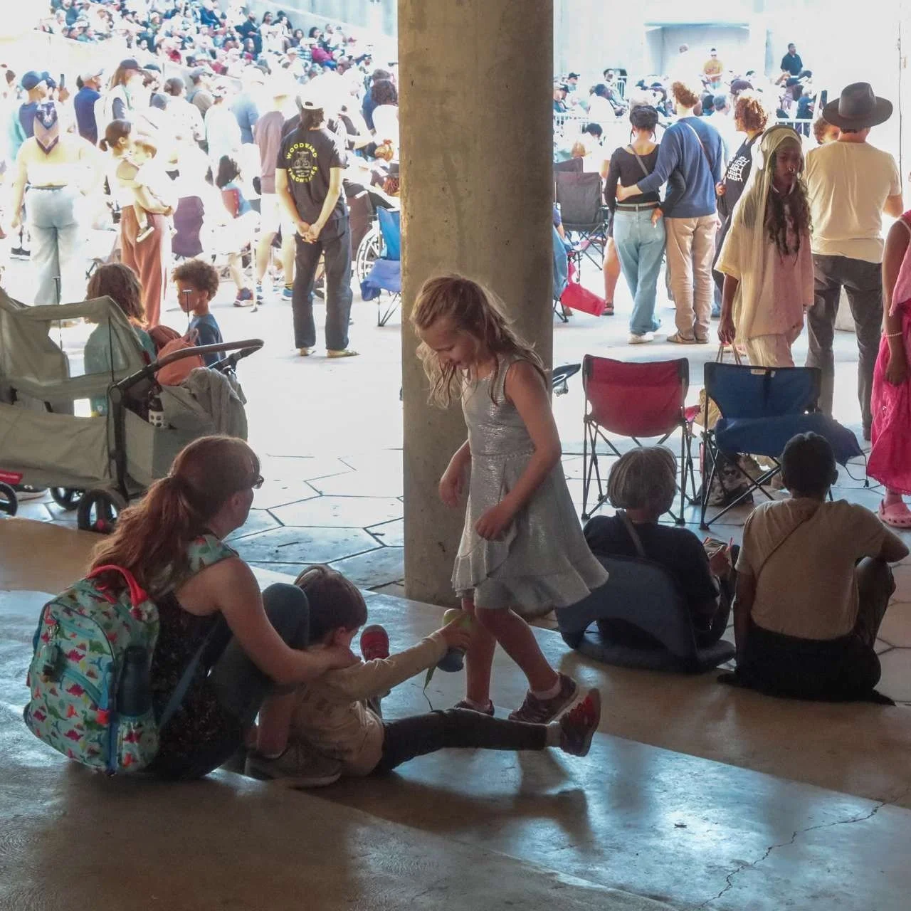 There is really nothing like seeing the @Detroitjazzfest come together each year. 

This festival is the best one there is, with magical collaborations from artists all over the world - and moments that take your breath away. 

And it's completely fr