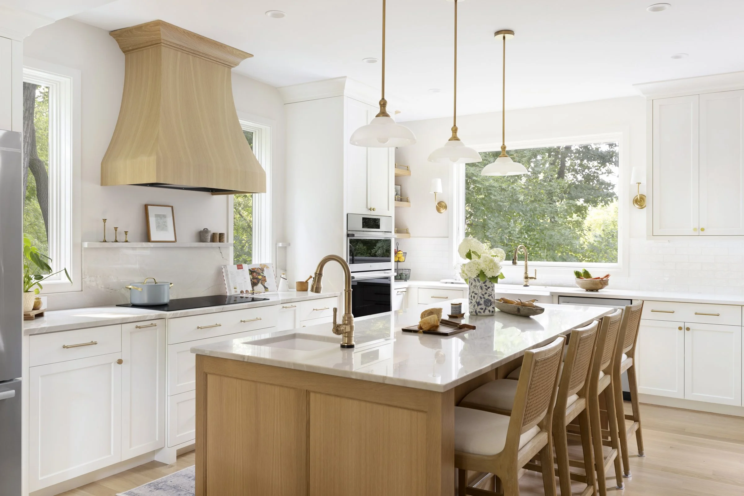 Lake Country Builders + Marceau Interiors_Carrie Ln_011.jpg