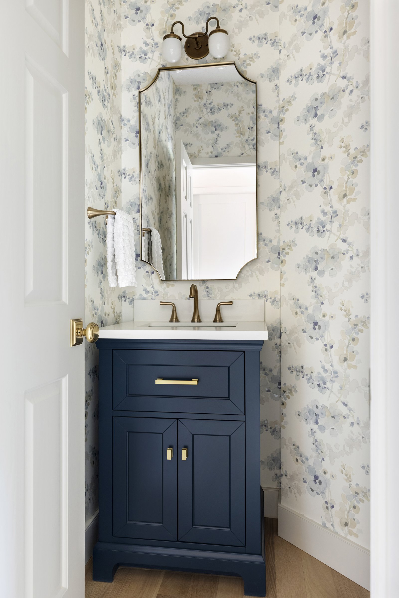Lake Country Builders + Marceau Interiors_Carrie Ln_018.jpg