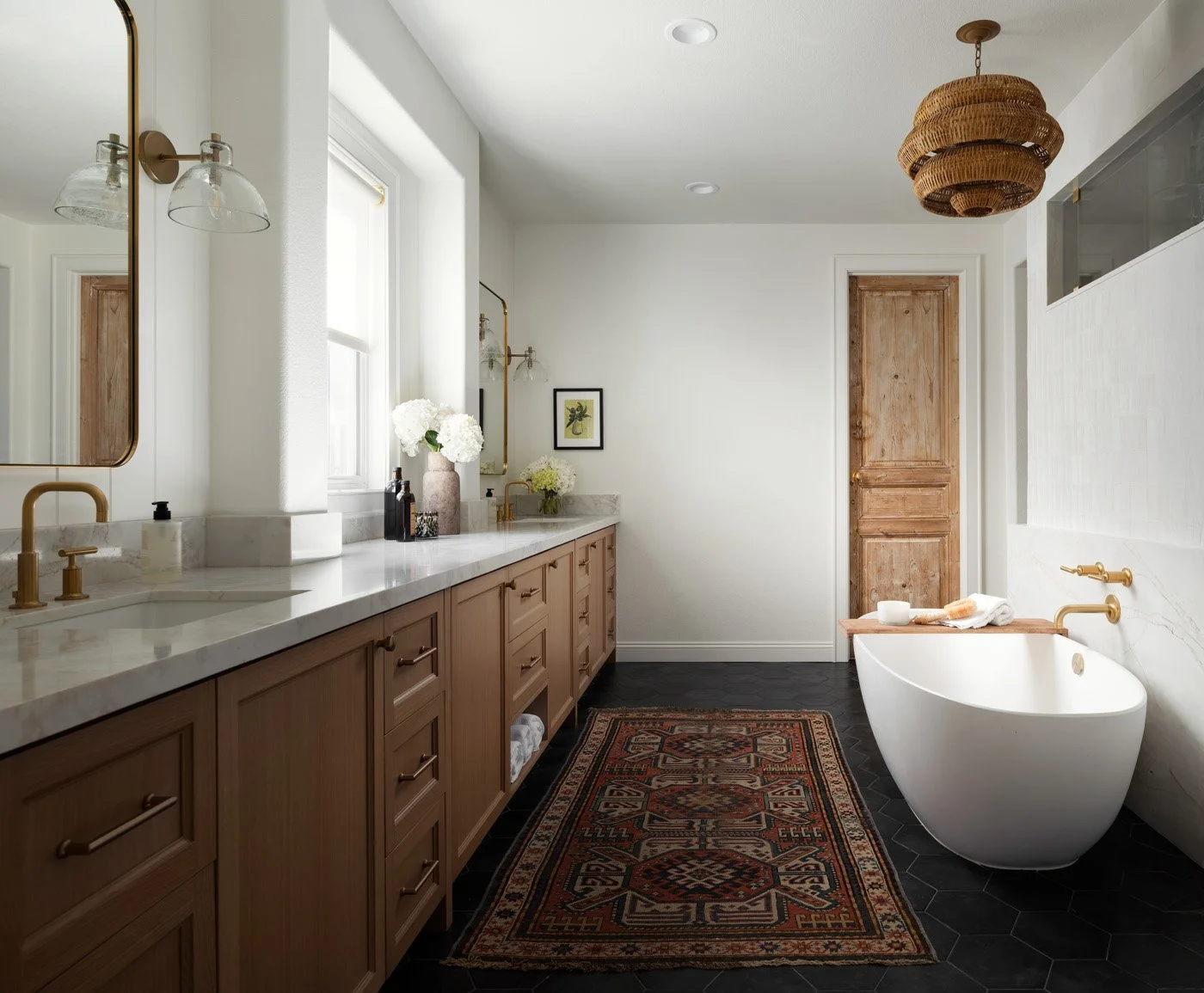 Master Bathroom - Double Vanity and Bathtub