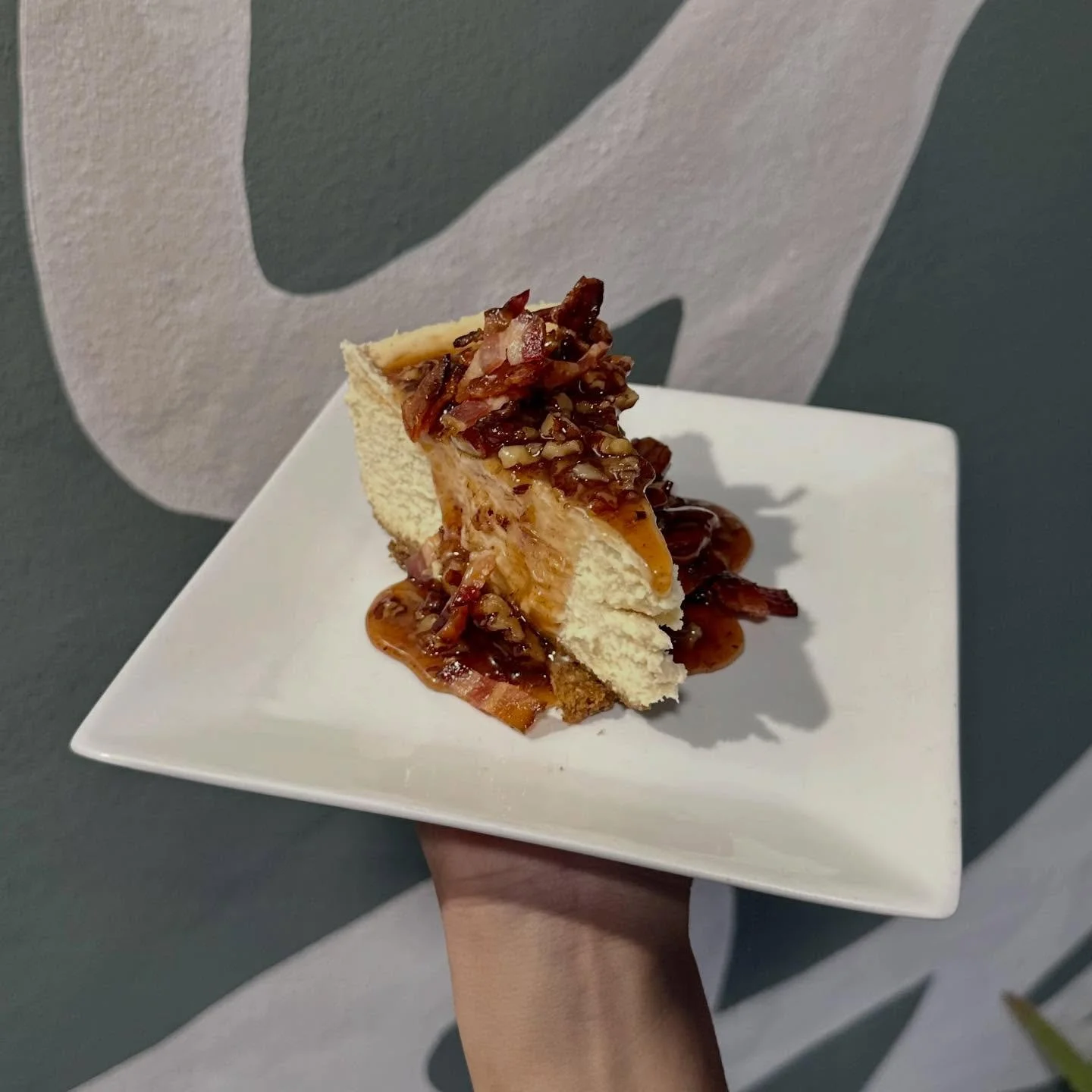 Bro- dreaming of our new maple cheesecake, gingersnap crust, candied pecans, and bacon. 🤤