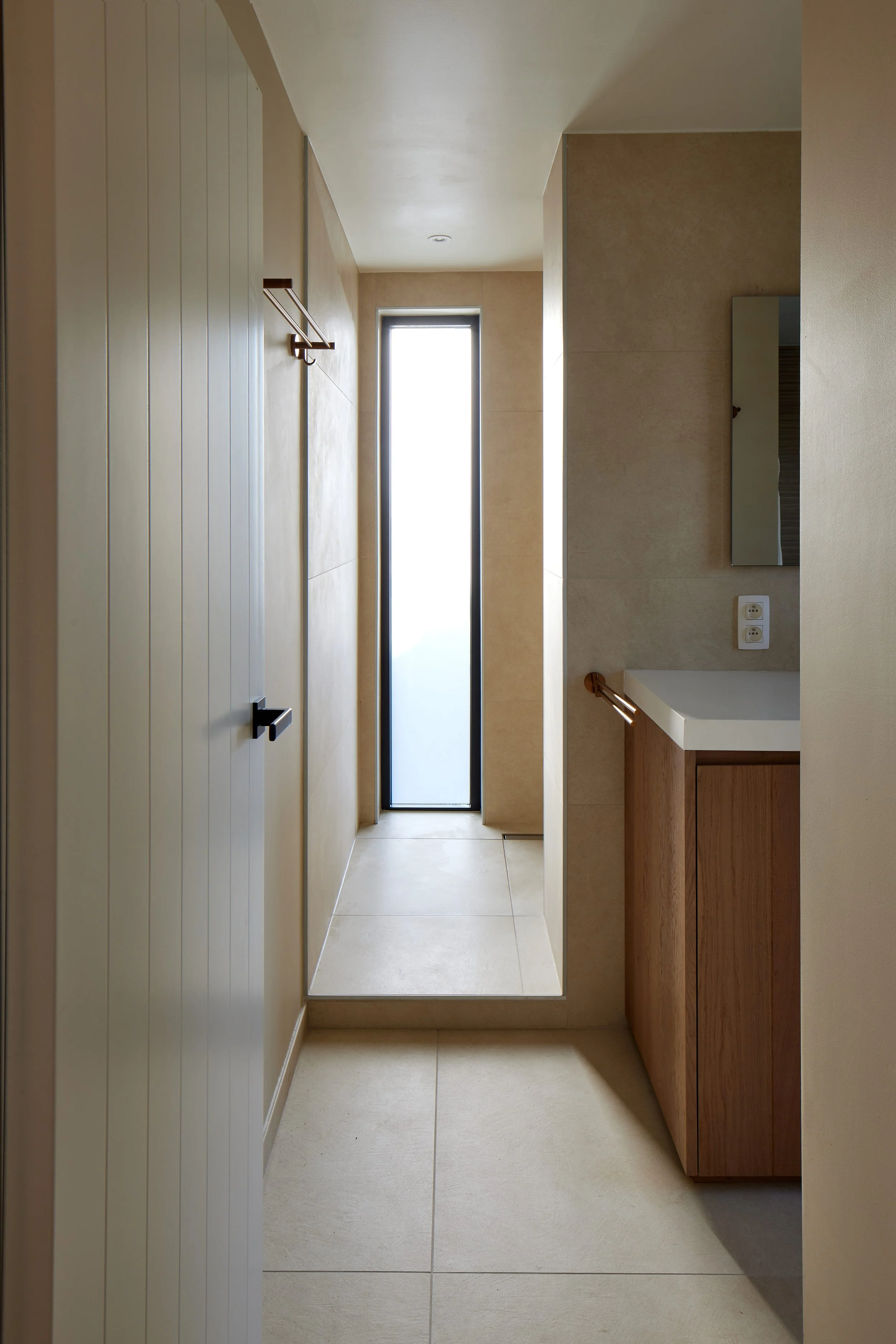 DEWERF_XENIA-LOUIS 4.jpg