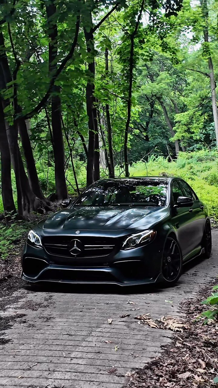 Frozen af π₯Ά
ποΈ @savage63s
#e63s #trending #benz #amg