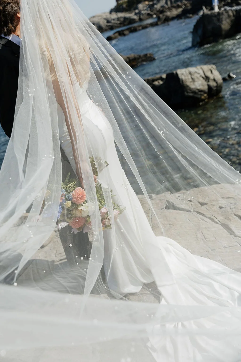 Allison & Alex_0166.jpg