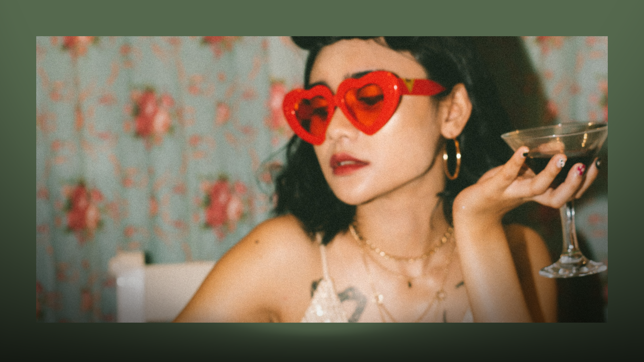 Wondering "perimenopause when does it start"? Discover common ages, symptoms & what to expect. Get your answers & feel empowered today!