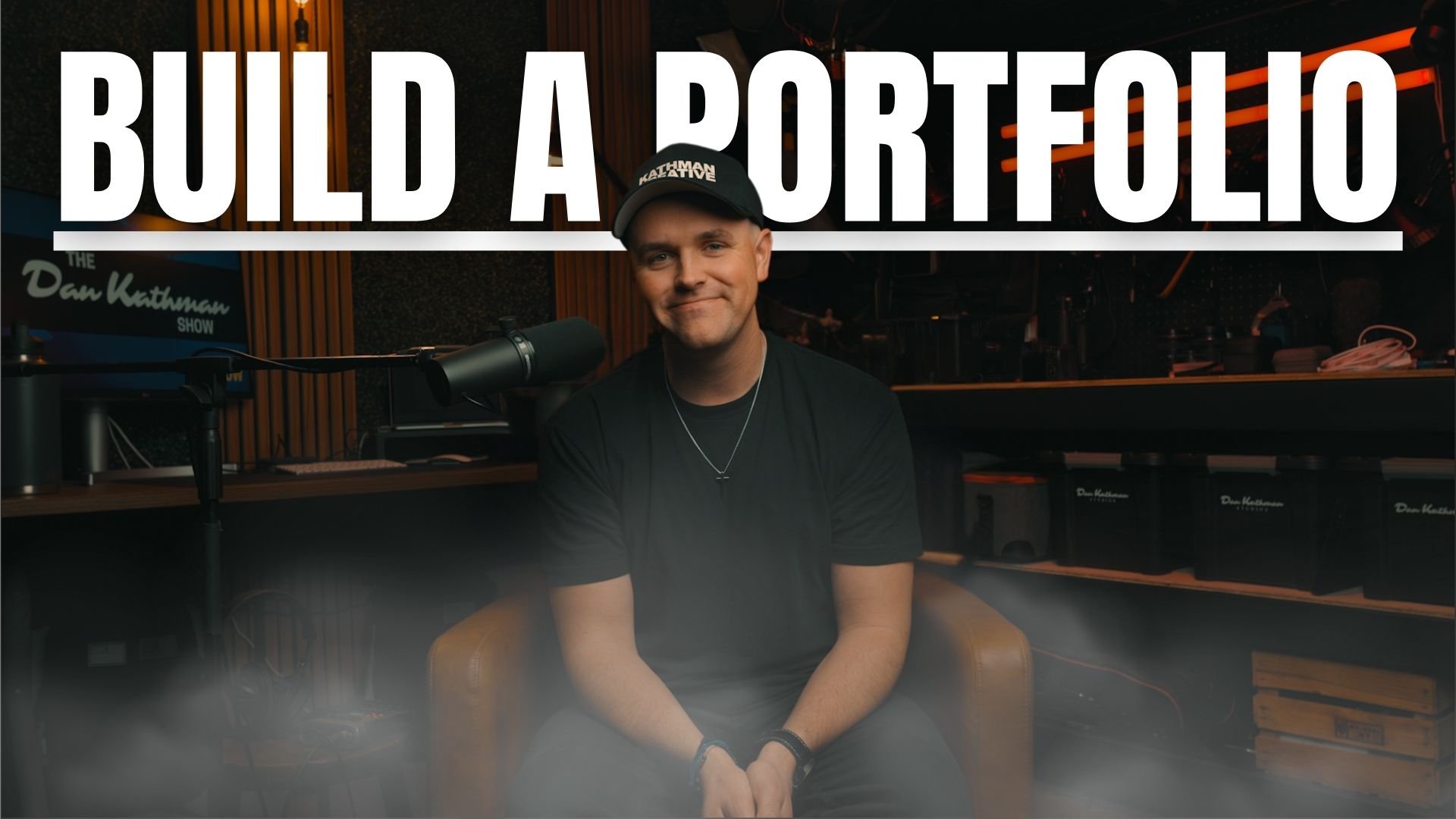 How to Build a Portfolio That Sells Itself (Even If You’re Already Full-Time)