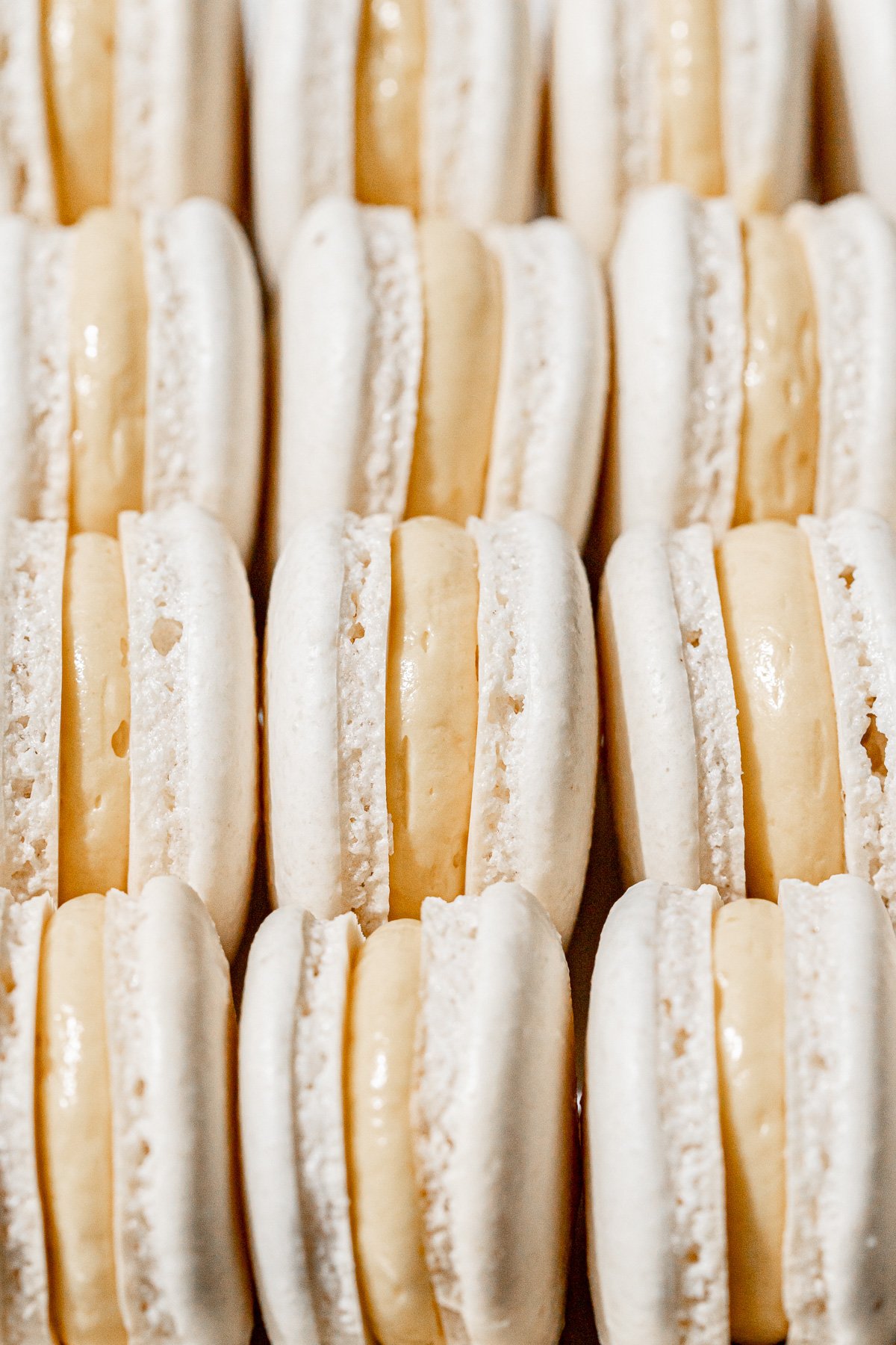 almond macarons5.jpg