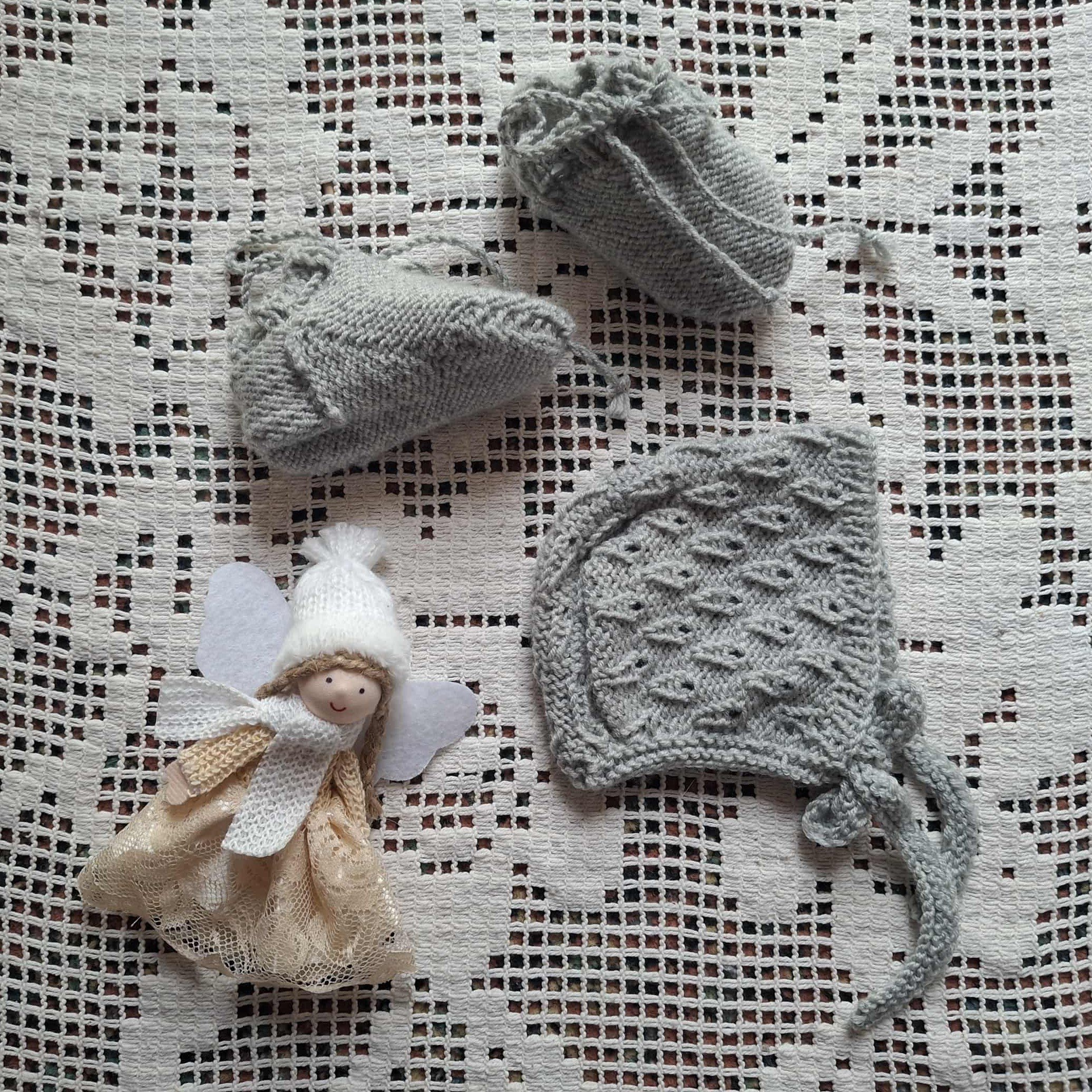 Céleste béguin et mocassins