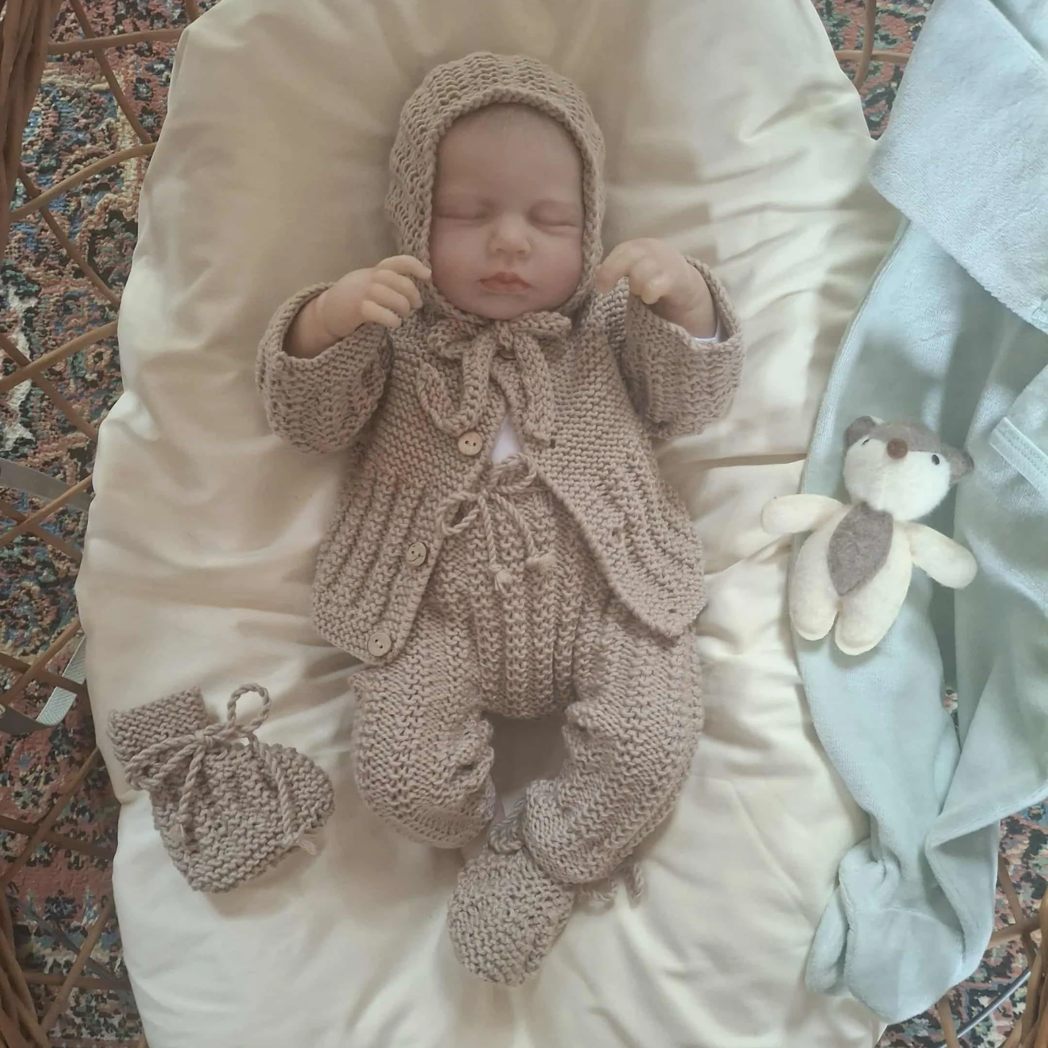 ALIX ensemble porté ouvert.jpg