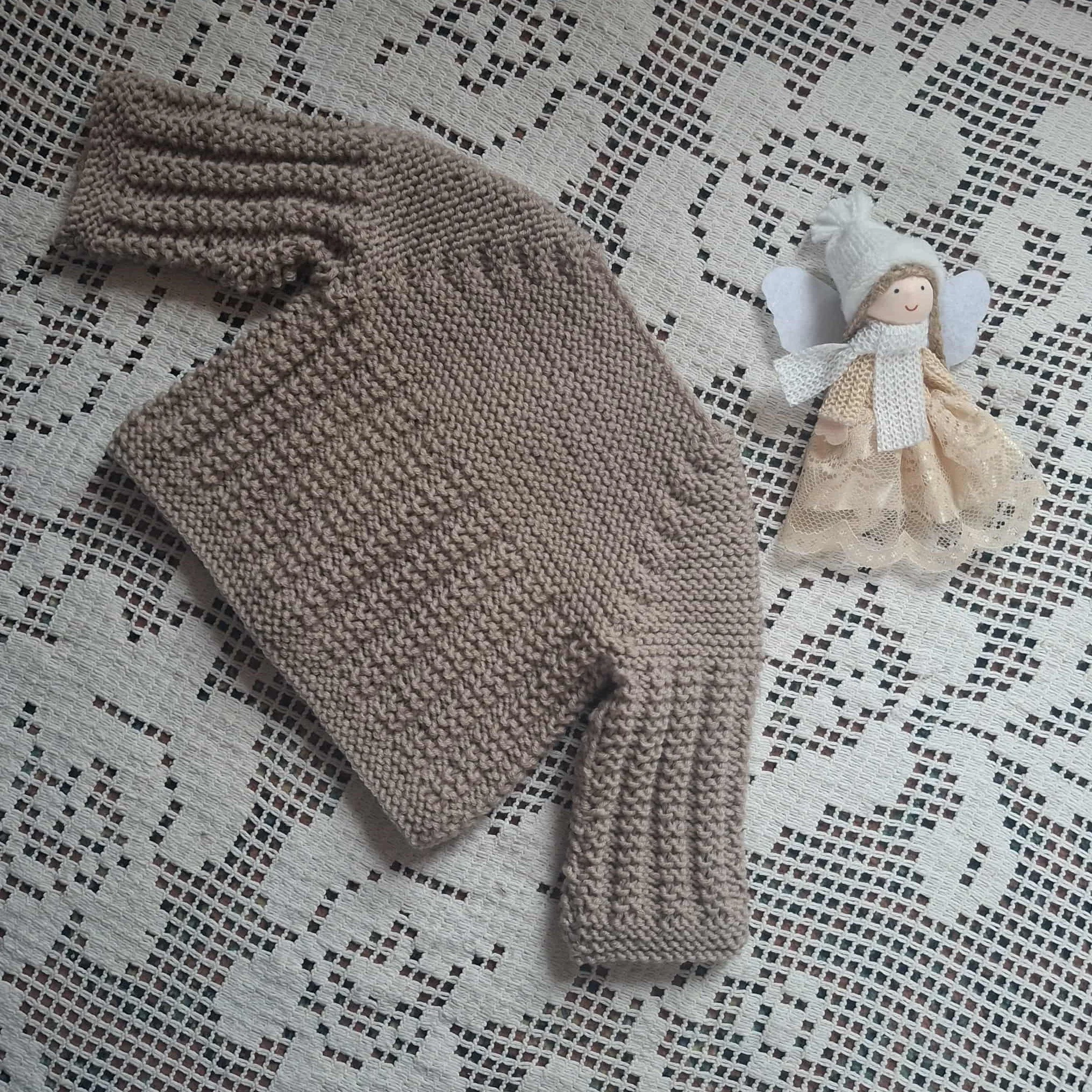 Alix haut à plat dos .jpg