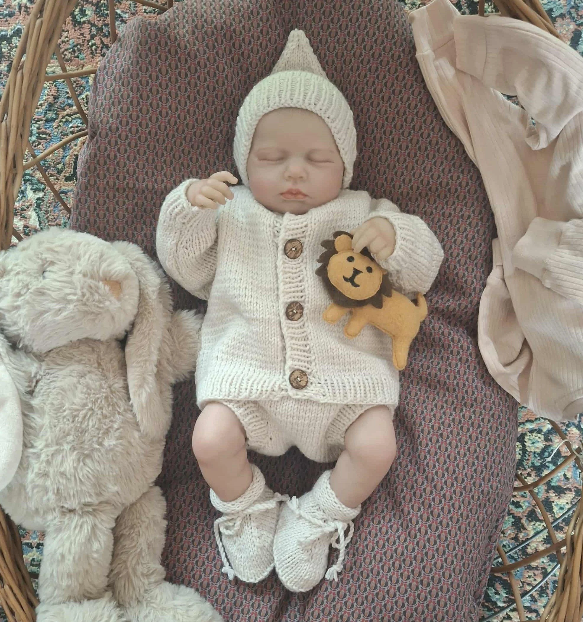 ANGE complet gilet fermé.jpg