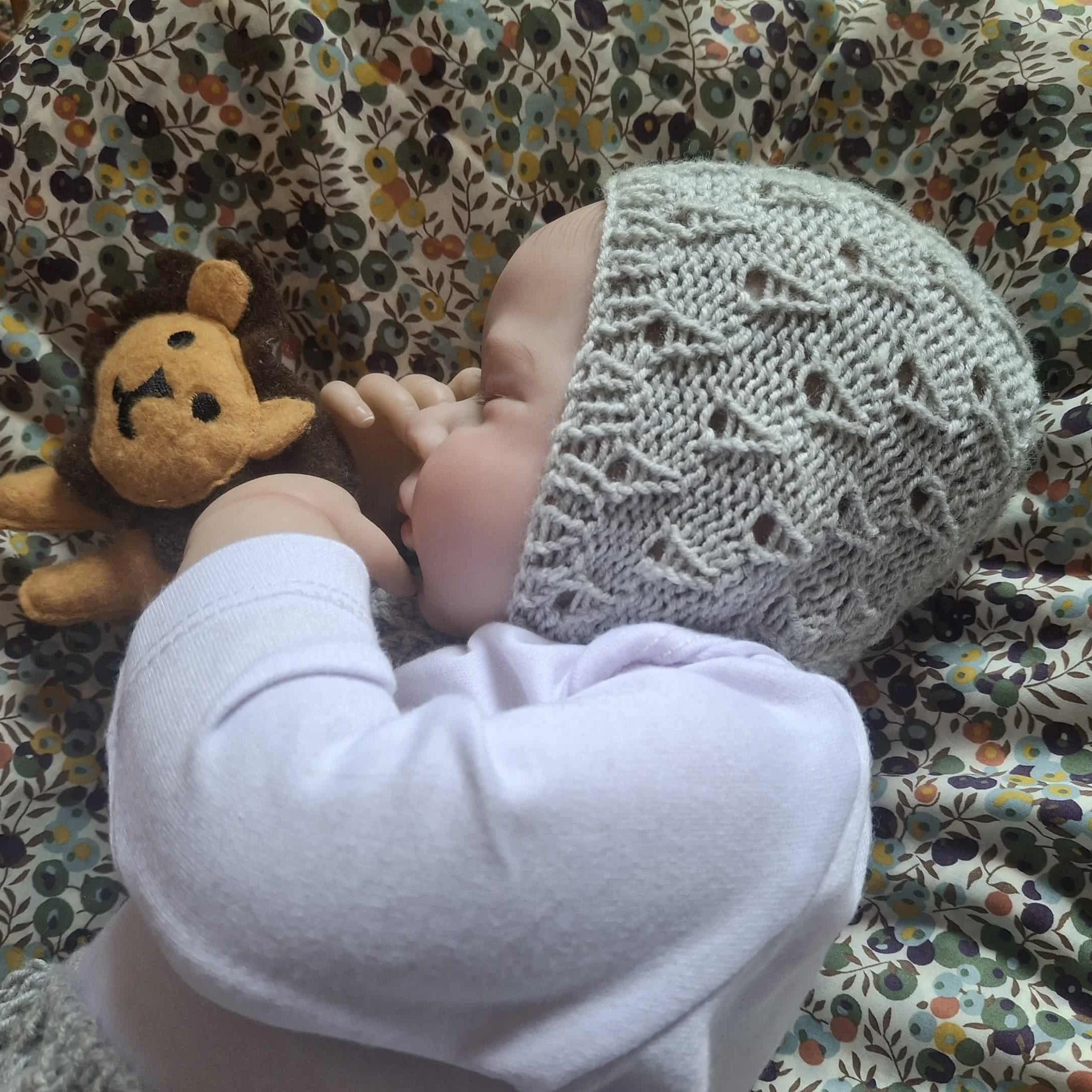 CELESTE béguin porté.jpg