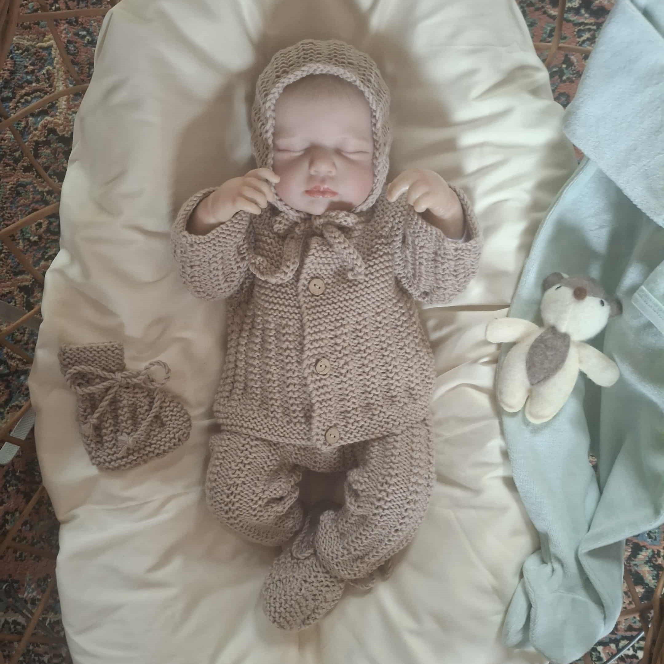 ALIX ensemble porté fermé.jpg