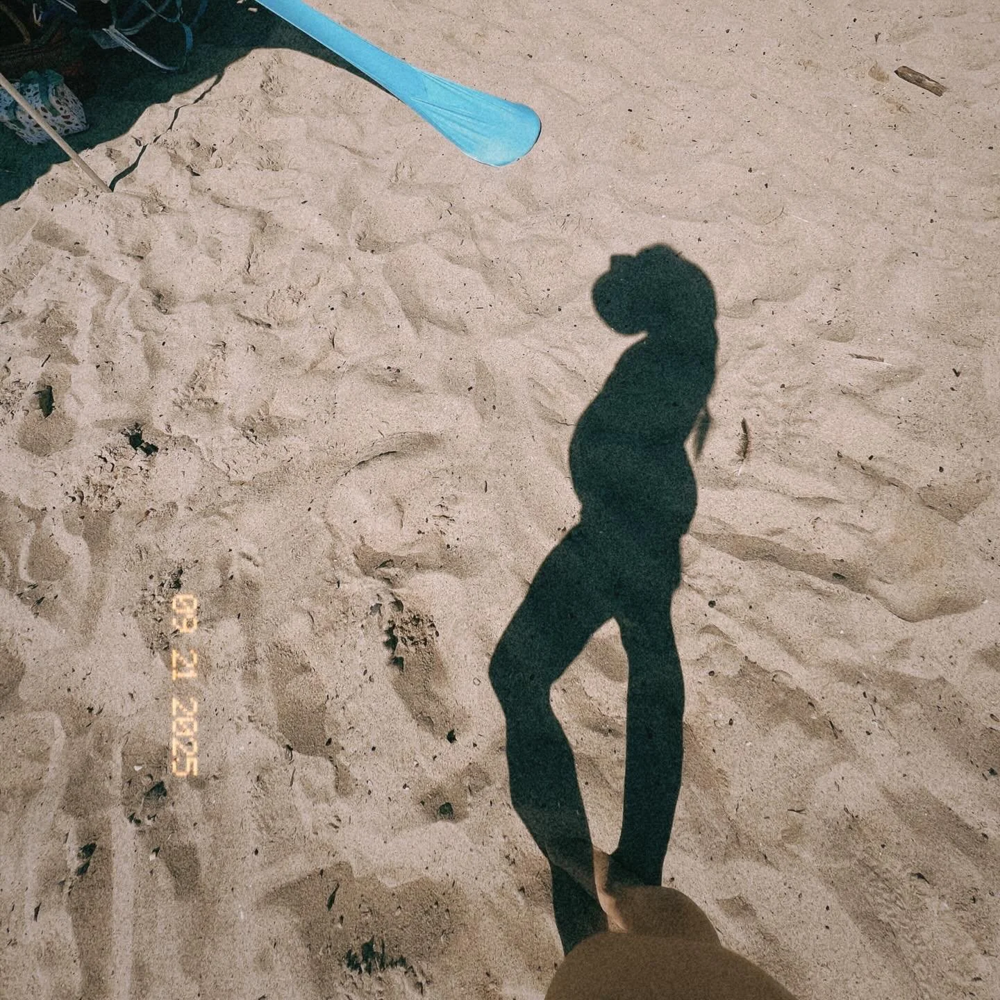 A new chapter begins - our little house is about to be filled with even more kin.

Baby number 2 arriving early next year 💛