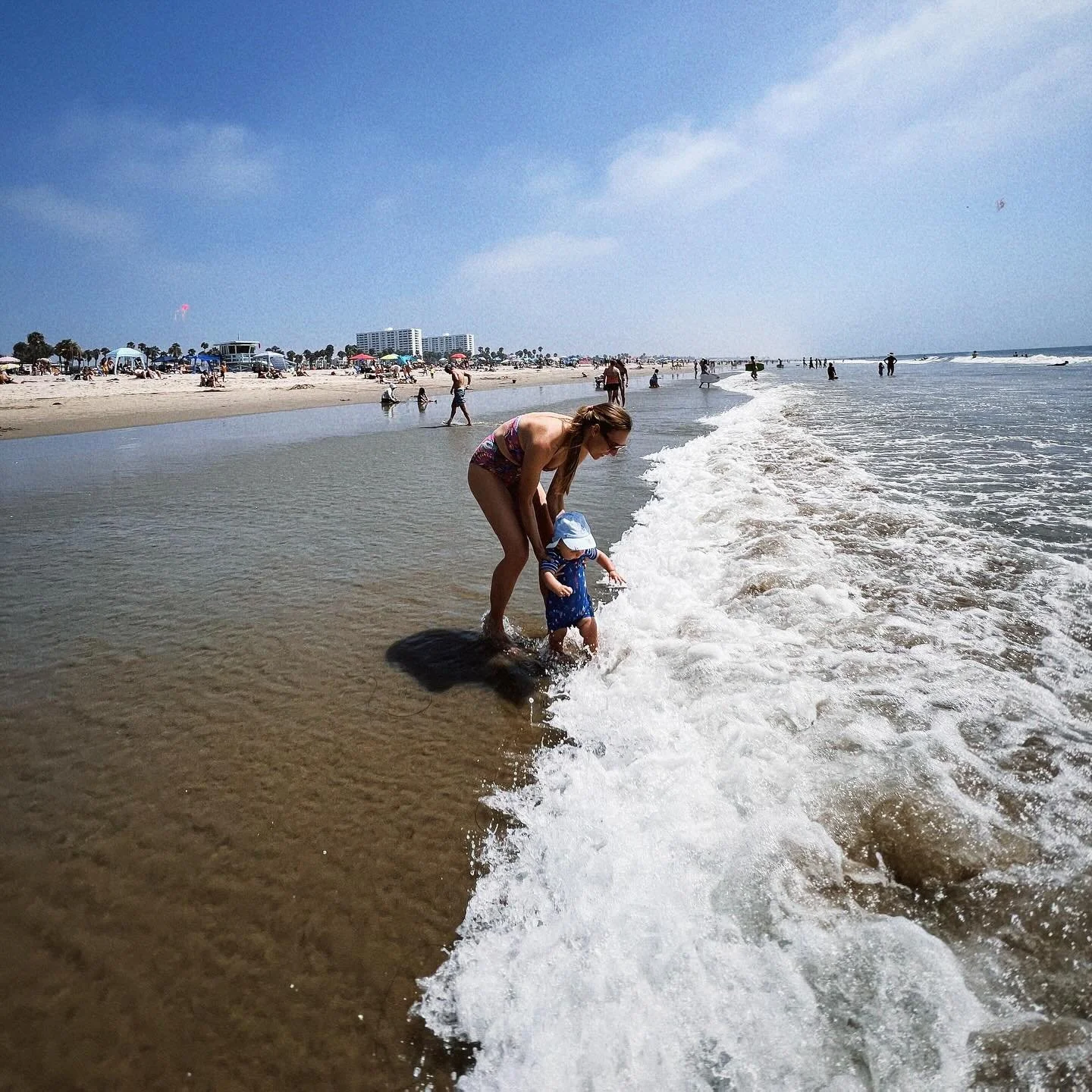 Relaxation isn&rsquo;t just a luxury &mdash; it&rsquo;s medicine. 🌊 In Chinese medicine, rest and connection to nature nourish the Yin, the part of us that restores, cools, and replenishes. Being in the ocean, breathing with the tide, is one of the 