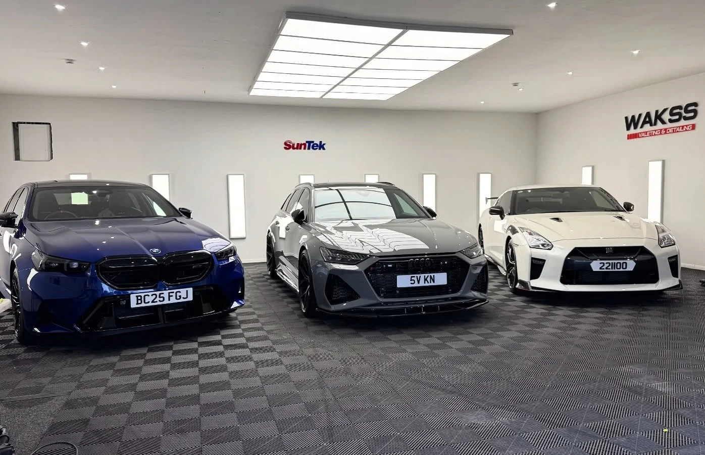 Which one you taking? Comment below! ⬇️

Offering you the best in Car Care 

-Valeting
-Detailing
-PPF (paint protection film)
-Ceramic Coatings
-Alloy refurbishment
-Window tints
-Calliper refurbishment

Suntek approved PPF Installers 

Wakss Detail