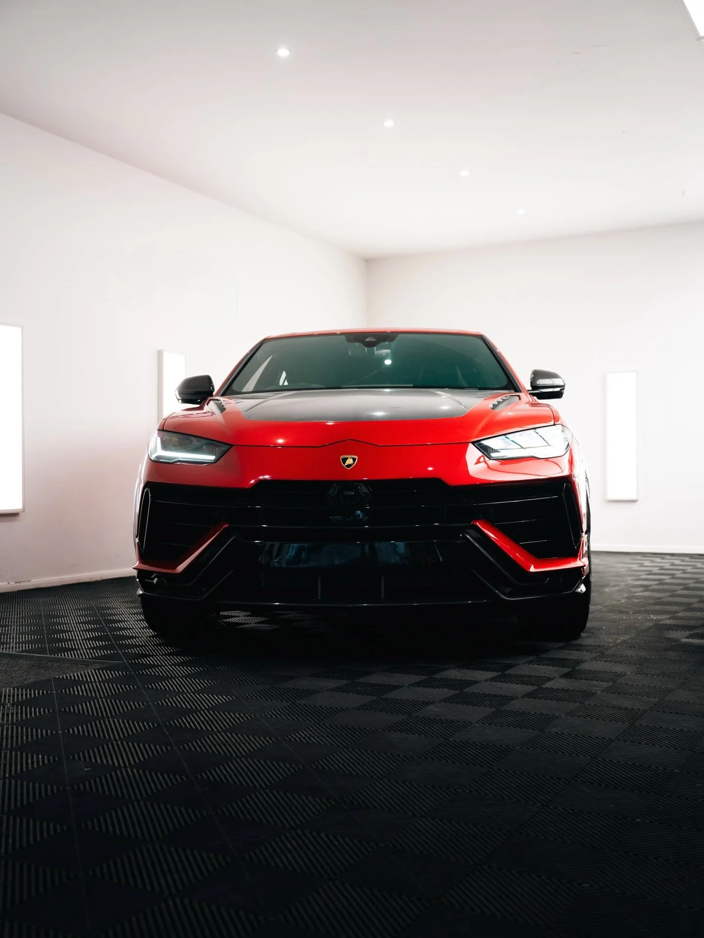 Lamborghini Urus Performante in for PPF - what a stunning colour &amp; spec! 

Protecting it from
-stone chips
-scratches
-minor scuffs
-road debris
-uv rays 
-keeping the paintwork immaculate
-adding gloss &amp; protection

Offering you the best in 