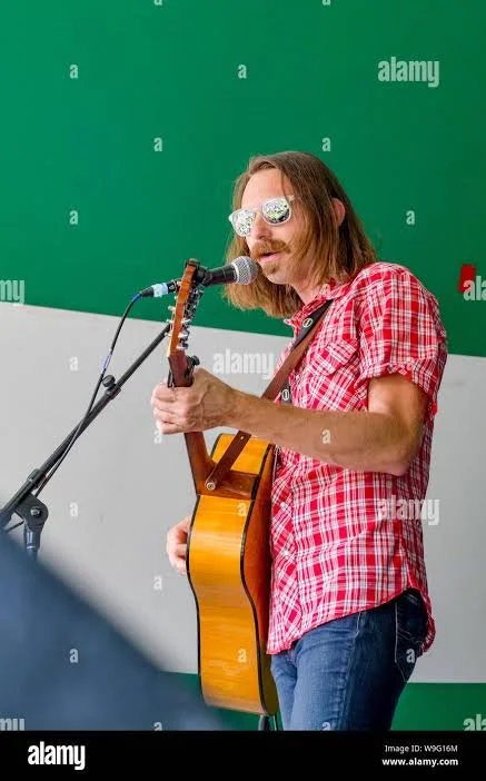 Sam Lewis Singer/Songwriter out of Nashville Special Tasting Event 