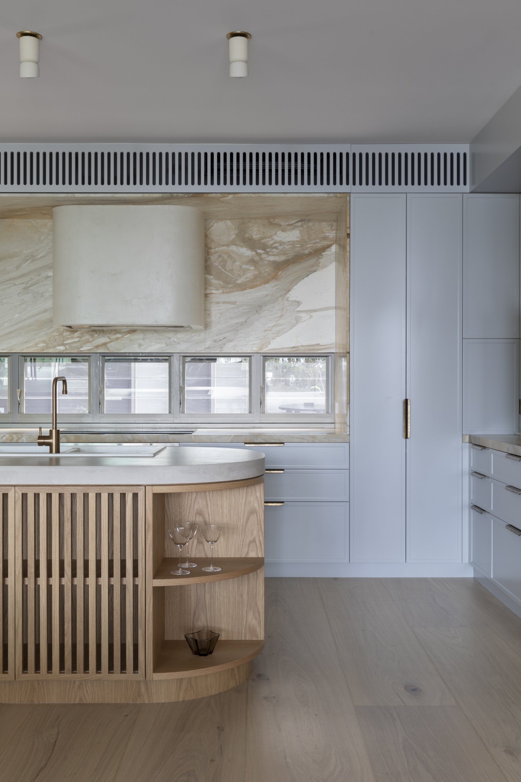 Pearl-Beach-by-Studio-Joan-Project-Feature-The-Local-Project-Image-10-scaled.jpg