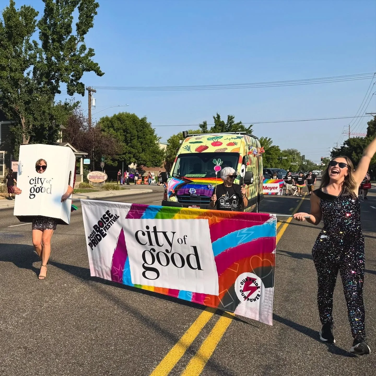 Thank you for an amazing weekend at @boisepride !🌈We had the best time getting to connect with our community, share our mission&hellip;and get some awesome photos in the veggie patch!
🍅🥕🌽🥬🫐🍆
Your support helps us to continue providing equitabl